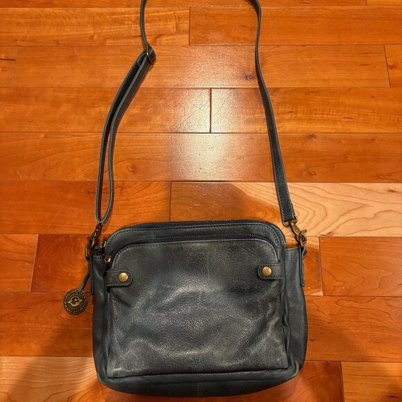 Minooy The Bali Three-Layer Leather Crossbody Shoulder Bag - Picture 3 of 14